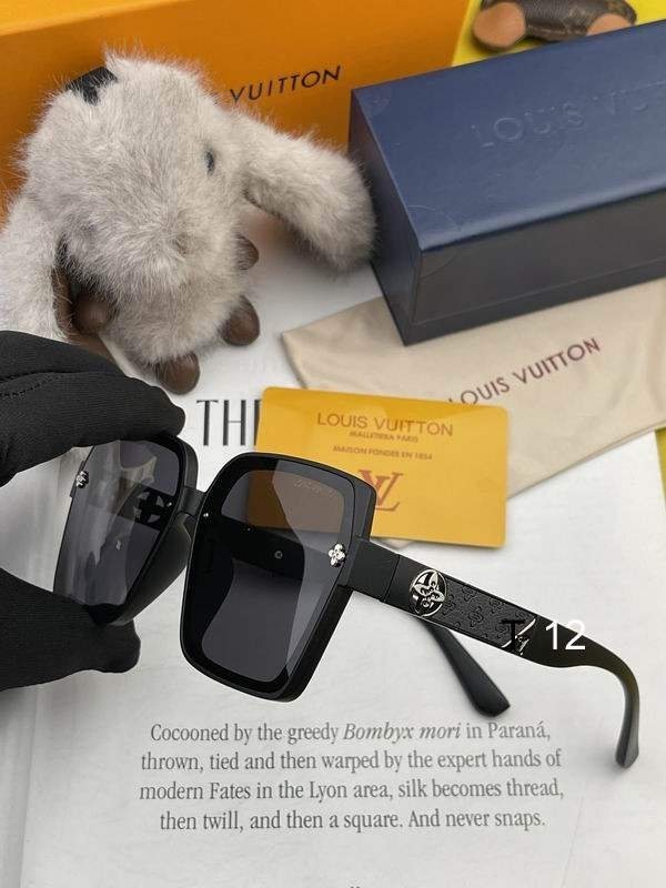 LV Sunglasses 343